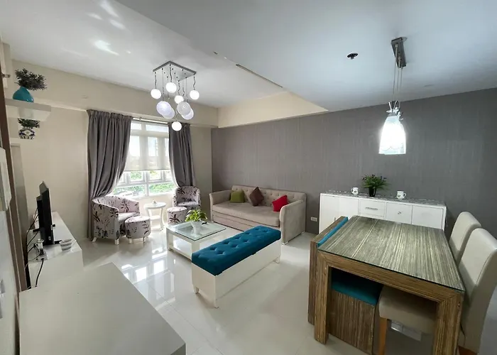 Apartment 150 Newport Boulevard, Near Terminal3 Airport